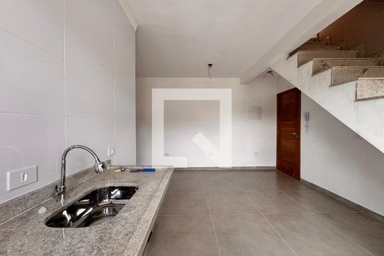 Cozinha de apartamento para alugar com 2 quartos, 108m² em Silveira, Santo André