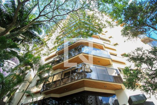 Fachada de apartamento à venda com 3 quartos, 309m² em Vila Regente Feijó, São Paulo