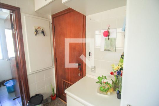 Área de Serviço de apartamento à venda com 3 quartos, 309m² em Vila Regente Feijó, São Paulo
