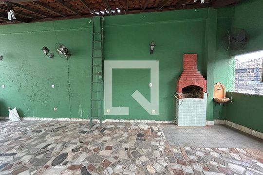 Churrasqueira de casa para alugar com 4 quartos, 400m² em Todos Os Santos, Rio de Janeiro