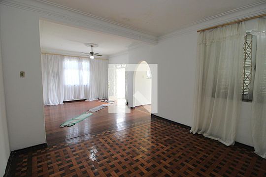 Casa à venda com 4 quartos, 299m² em Todos Os Santos, Rio de Janeiro