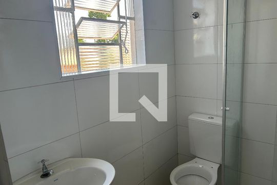 Banheiro de casa à venda com 1 quarto, 70m² em Jardim Santo Expedito, Campinas