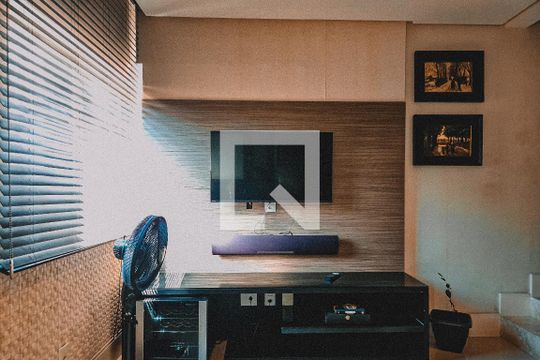 Sala de apartamento para alugar com 1 quarto, 57m² em Barra, Salvador