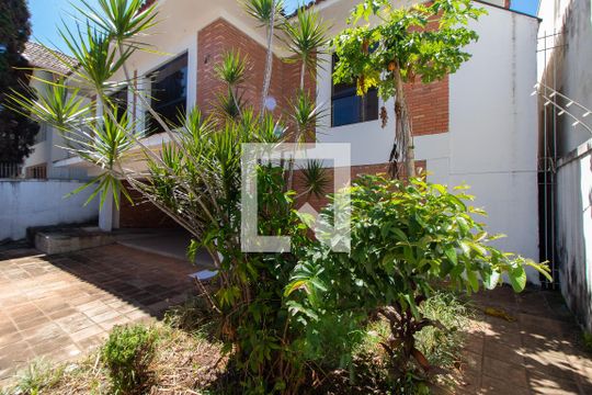 ÁREA EXTERNA FRENTE de casa para alugar com 5 quartos, 400m² em Nova Campinas, Campinas