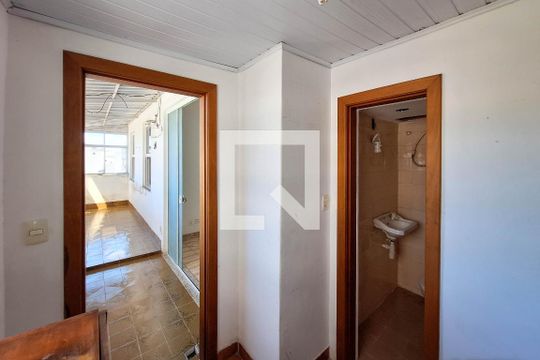 Quarto de Serviço de apartamento à venda com 3 quartos, 90m² em Centro, Niterói