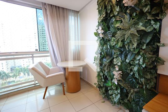 Sala de apartamento para alugar com 3 quartos, 100m² em Nova Suiça, Goiânia