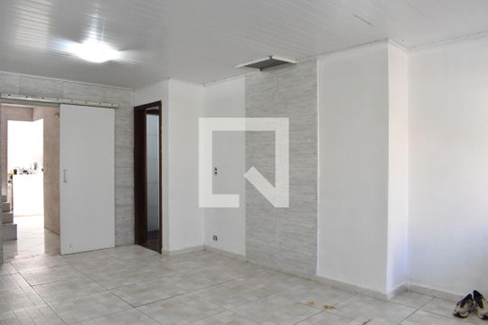 Sala de casa de condomínio para alugar com 3 quartos, 300m² em São Braz, Curitiba