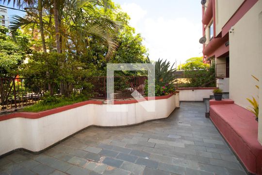 Área comum de apartamento para alugar com 1 quarto, 62m² em Vila Itapura, Campinas