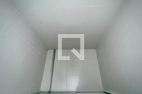 Banheiro de kitnet/studio à venda com 1 quarto, 28m² em Paraíso, São Paulo