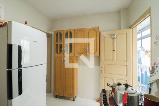 Cozinha e Área de Serviço de apartamento à venda com 2 quartos, 70m² em Jardim São Paulo, São Paulo