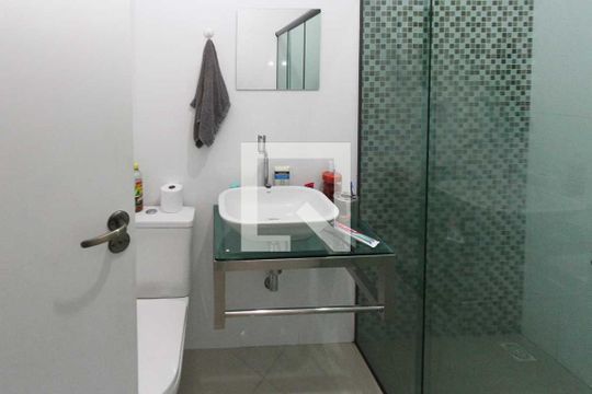 Banheiro Social de casa à venda com 3 quartos, 142m² em Parque Sao Rafael, São Paulo