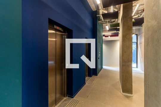 Área comum de kitnet/studio à venda com 1 quarto, 21m² em Santa Ifigênia, São Paulo