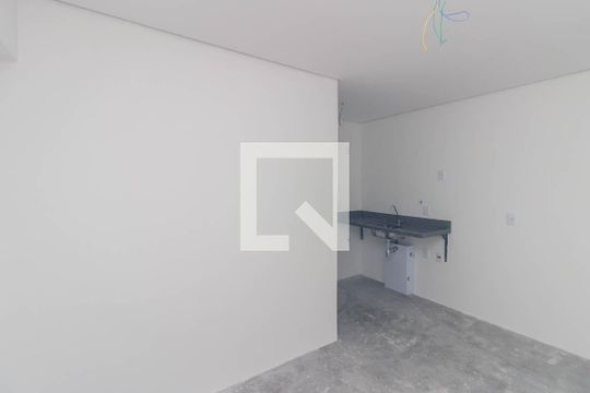 Banheiro de kitnet/studio à venda com 1 quarto, 26m² em República, São Paulo