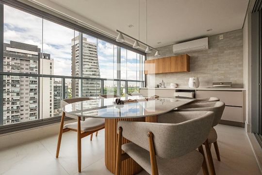 Varanda de apartamento à venda com 3 quartos, 124m² em Jardim Paulistano, São Paulo