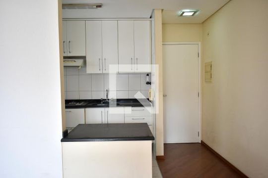 Cozinha de apartamento à venda com 1 quarto, 110m² em Vila Monte Alegre, São Paulo