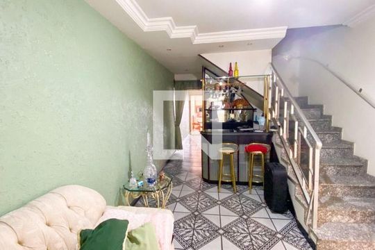 Casa à venda com 4 quartos, 205m² em Jabaquara, São Paulo