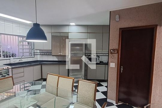 Cozinha de casa à venda com 3 quartos, 175m² em Santa Maria, São Caetano do Sul