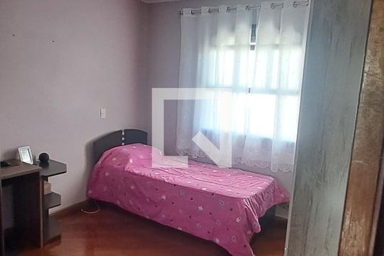 Quarto 3 de casa à venda com 3 quartos, 175m² em Santa Maria, São Caetano do Sul