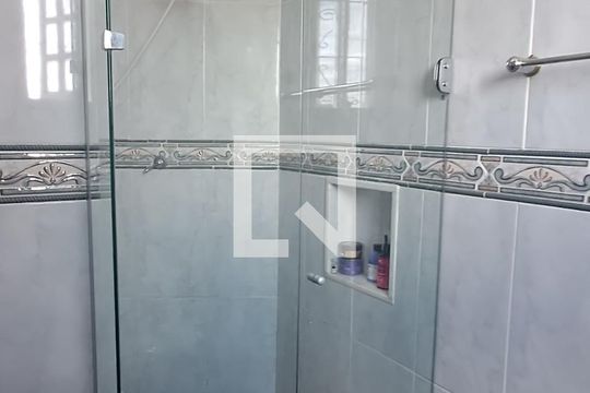 Banheiro 1 de casa à venda com 3 quartos, 175m² em Santa Maria, São Caetano do Sul