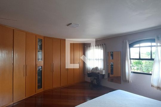 Quarto 1 de casa à venda com 3 quartos, 175m² em Santa Maria, São Caetano do Sul