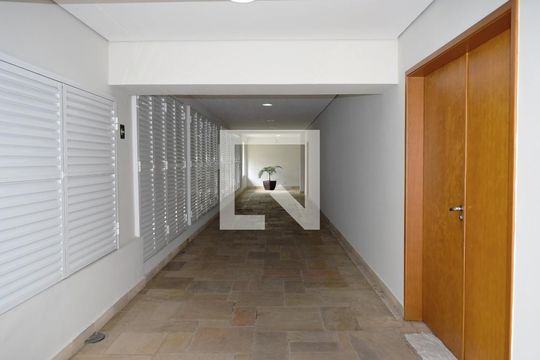 Área comum - Hall de entrada de apartamento à venda com 2 quartos, 69m² em Jardim Paulista, São Paulo