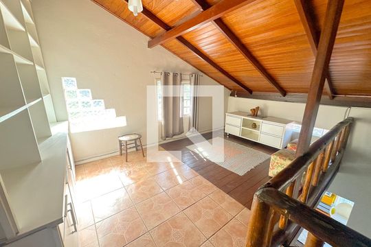 Quarto 3 de casa para alugar com 3 quartos, 379m² em Ingleses Norte, Florianópolis