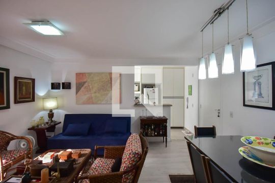Sala de apartamento à venda com 2 quartos, 70m² em Paraíso do Morumbi, São Paulo