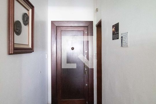 Sala - hall de entrada de apartamento à venda com 3 quartos, 80m² em Copacabana, Rio de Janeiro