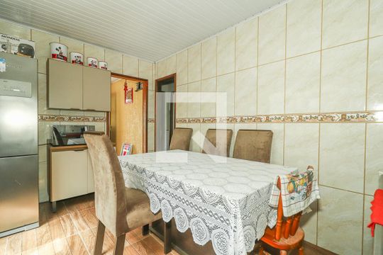 Cozinha de casa à venda com 2 quartos, 90m² em Sarandi, Porto Alegre