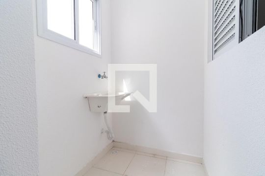 Área de Serviço de apartamento para alugar com 2 quartos, 40m² em Vila Sao Geraldo, São Paulo