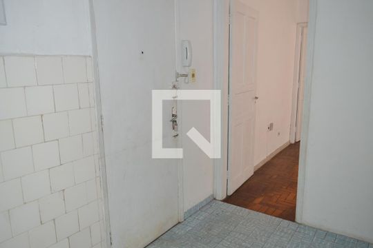 Cozinha e Área de Serviço de apartamento para alugar com 1 quarto, 40m² em Sé, São Paulo
