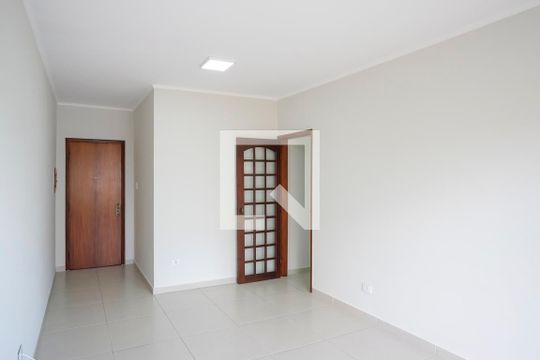 Sala de apartamento para alugar com 2 quartos, 78m² em Rudge Ramos, São Bernardo do Campo