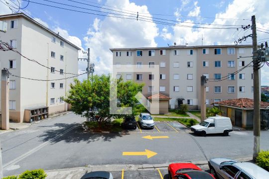 Vista da Sala de apartamento para alugar com 2 quartos, 47m² em Jardim Nova Cidade, Guarulhos