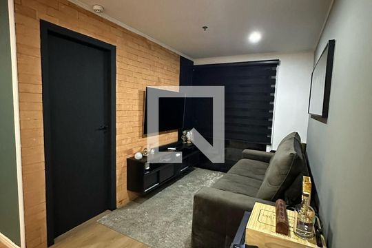 Sala de apartamento para alugar com 1 quarto, 40m² em Vila Uberabinha, São Paulo
