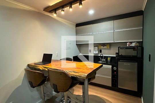 Apartamento para alugar com 1 quarto, 40m² em Vila Uberabinha, São Paulo