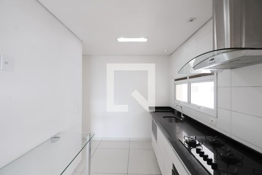 Cozinha  de apartamento à venda com 3 quartos, 107m² em Vila Lusitania, São Bernardo do Campo