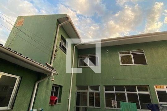 Casa à venda com 4 quartos, 360m² em Santa Tereza, Belo Horizonte