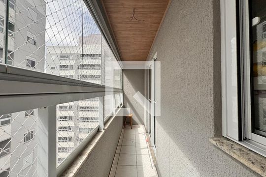 Sacada de apartamento à venda com 2 quartos, 65m² em Vila Metalúrgica, Santo André