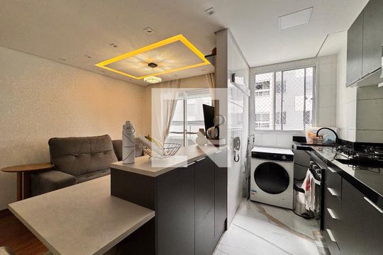 Cozinha de apartamento à venda com 2 quartos, 65m² em Vila Metalúrgica, Santo André