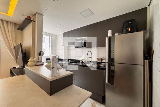 Cozinha de apartamento à venda com 2 quartos, 65m² em Vila Metalúrgica, Santo André