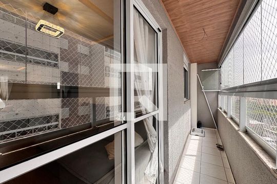 Sacada de apartamento à venda com 2 quartos, 65m² em Vila Metalúrgica, Santo André