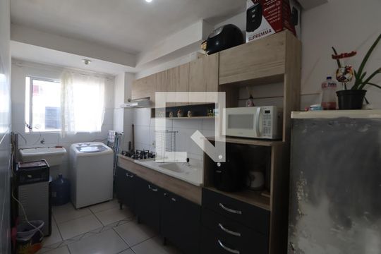 Cozinha e Área de Serviço de apartamento à venda com 2 quartos, 60m² em Olaria, Canoas