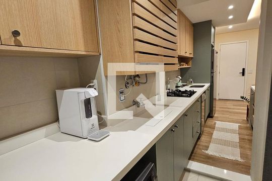 Cozinha de apartamento para alugar com 3 quartos, 74m² em Vila Santa Catarina, São Paulo