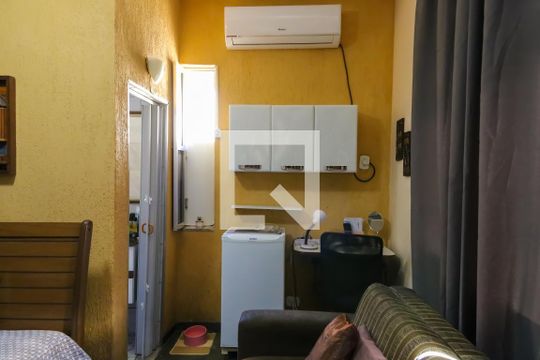 Quarto Suite - Casa 1 de casa à venda com 8 quartos, 732m² em Pilares, Rio de Janeiro