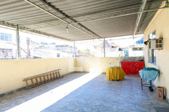 Varanda - Casa 3 de casa à venda com 8 quartos, 732m² em Pilares, Rio de Janeiro