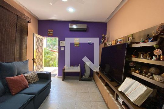 Casa à venda com 5 quartos, 200m² em Higienópolis, Rio de Janeiro