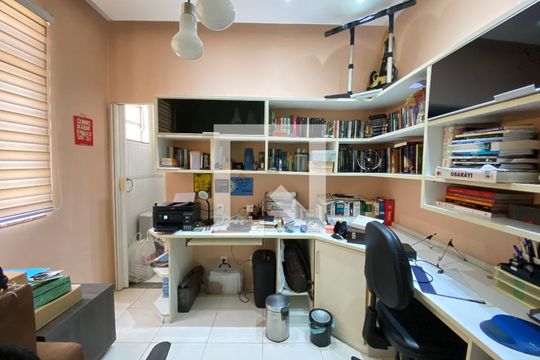 Casa à venda com 5 quartos, 200m² em Higienópolis, Rio de Janeiro