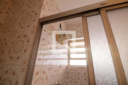 Banheiro de casa para alugar com 3 quartos, 140m² em Vila Cruzeiro, São Paulo