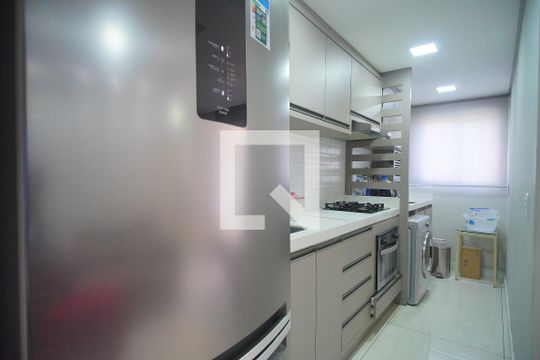 Cozinha de apartamento à venda com 2 quartos, 54m² em Rincão, Novo Hamburgo