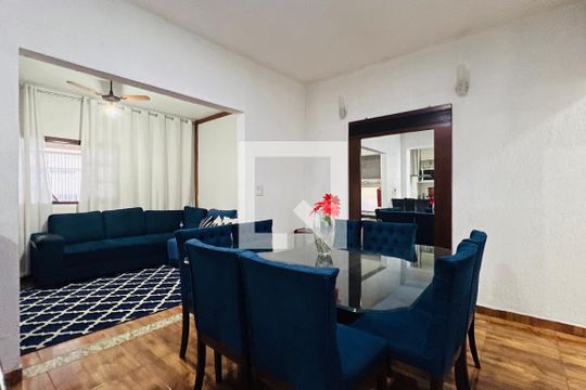 Sala de Jantar de casa à venda com 4 quartos, 260m² em Vila Maricy, Guarulhos